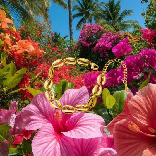 “Gold Cowrie Shell” Adjustable Bracelet (1pc)