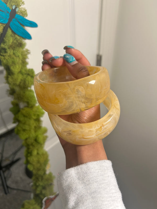 “Honey” Bangle (1pc)